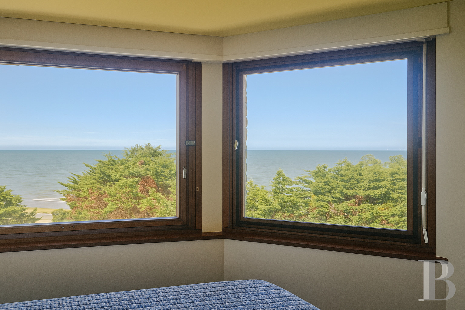 A villa overlooking Omaha Beach in Vierville-sur-Mer, in Calvados - photo  n°22